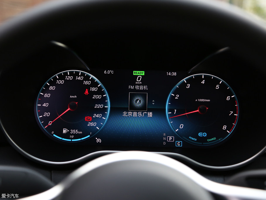 2019YC C 260 L \Ӱ