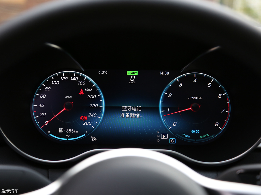 2019YC C 260 L \Ӱ