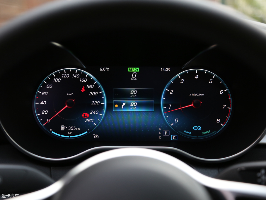 2019YC C 260 L \Ӱ