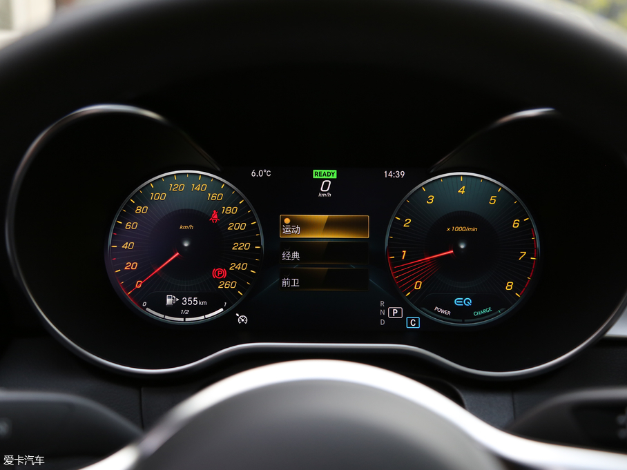 2019YC C 260 L \Ӱ