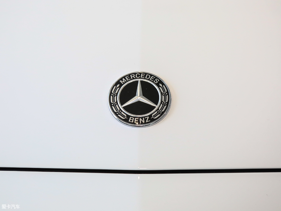 2019YC Ŀ C 260 L \Ӱ