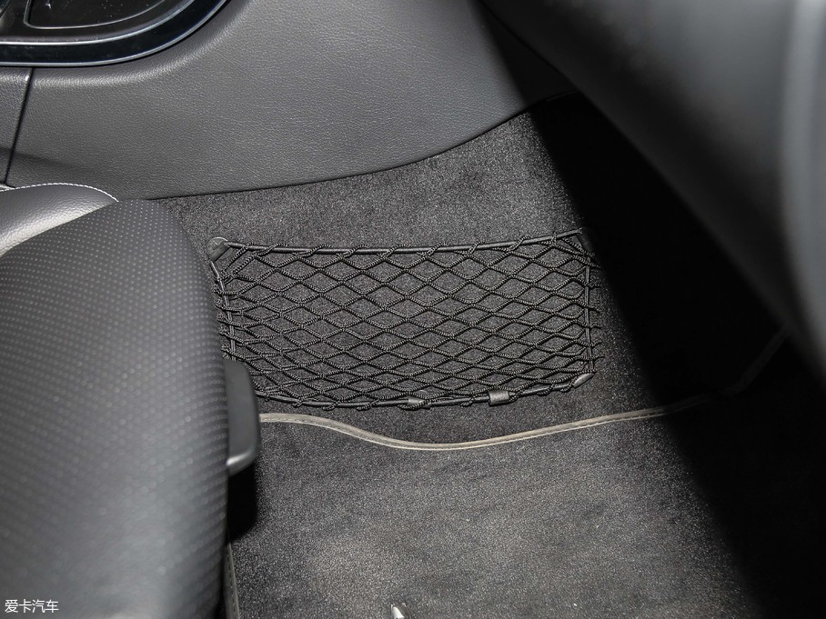 2019YC Ŀ C 260 L \(yn)Ӱ