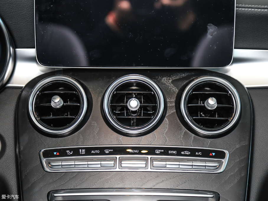 2019YC Ŀ C 260 L \Ӱ