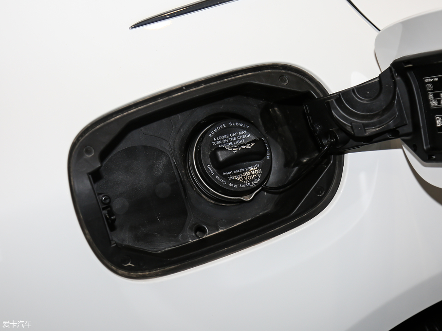 2019YC Ŀ C 260 L