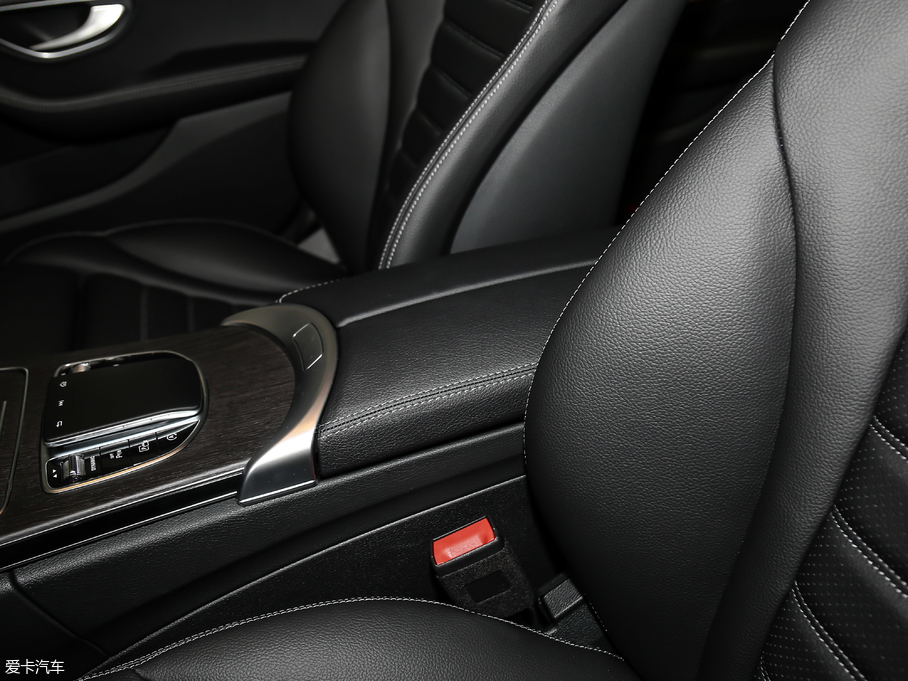 2019YC Ŀ C 260 L