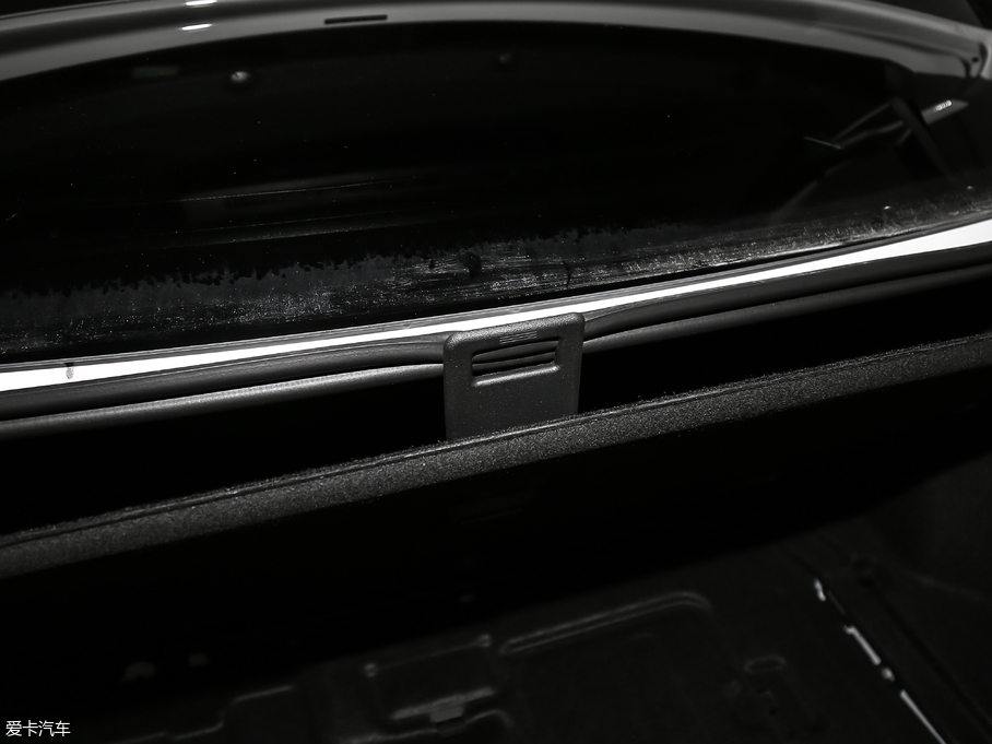 2019YC Ŀ C 260 L