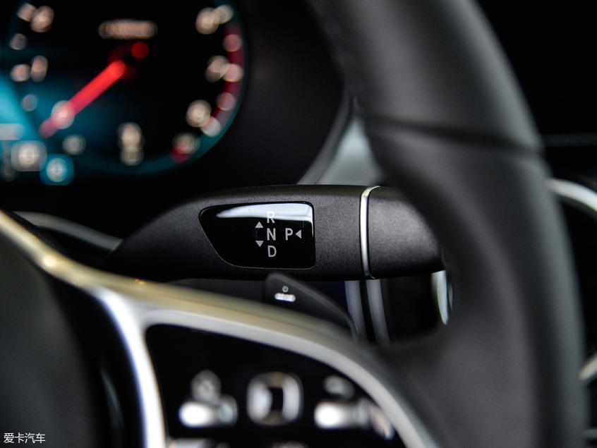 北京奔馳2019款奔馳C級