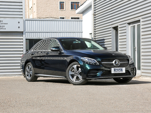 2019款C 260 L 运动版 整体外观