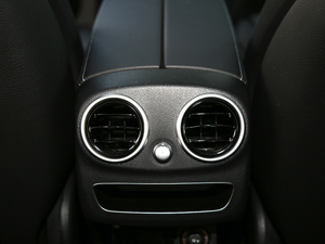 2019C 260 L \Ӱ п؅^(q)