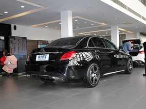 2019款C 180 L 时尚型 整体外观