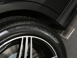 2019C 180 L r ݆̥ߴ