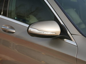 2019C 260 L \Ӱ (ji)^