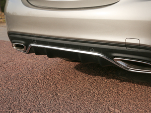 2019C 260 L \Ӱ (ji)^