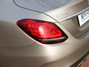 2019C 260 L \Ӱ (ji)^