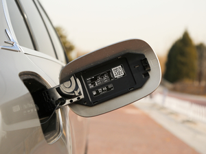 2019C 260 L \Ӱ (ji)^