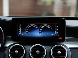 2019C 260 L \Ӱ п؅^