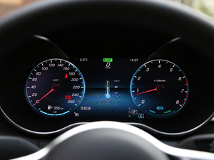 2019C 260 L \(yn)Ӱ п؅^(q)