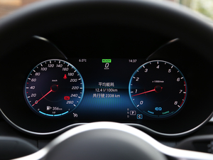 2019C 260 L \(yn)Ӱ п؅^(q)