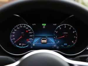 2019C 260 L \(yn)Ӱ п؅^(q)