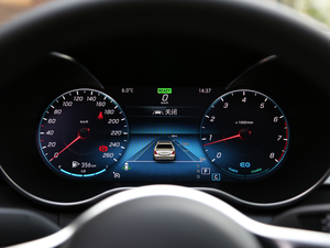 2019C 260 L \(yn)Ӱ п؅^(q)