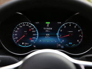 2019C 260 L \(yn)Ӱ п؅^(q)