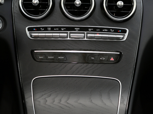 2019C 260 L \Ӱ п؅^(q)