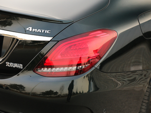 2019C 260 \Ӱ 4MATIC ^