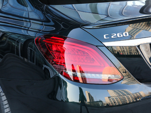 2019C 260 \Ӱ 4MATIC ^