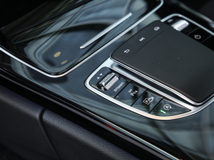 2019C 260 \Ӱ 4MATIC п؅^(q)