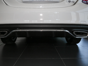 2019Ŀ C 260 L \Ӱ ^