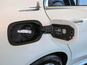 2019Ŀ C 260 L \(yn)(dng) w