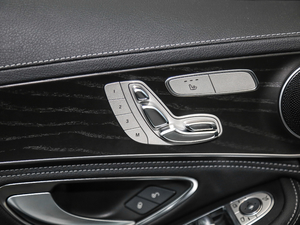 2019Ŀ C 260 L \Ӱ {{