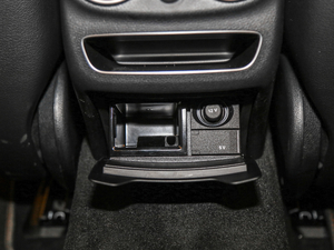 2019Ŀ C 260 L \Ӱ g