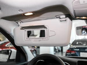 2019Ŀ C 260 L \Ӱ g