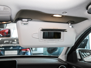 2019Ŀ C 260 L \Ӱ ꖰ壨