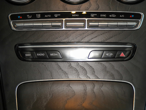 2019Ŀ C 260 L \Ӱ п؅^