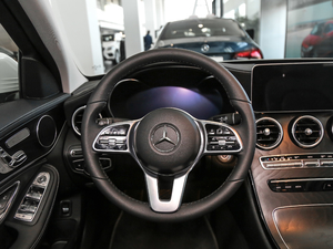 2019Ŀ C 260 L \Ӱ P