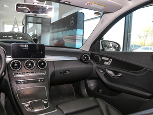 2019Ŀ C 260 L \Ӱ п؅^