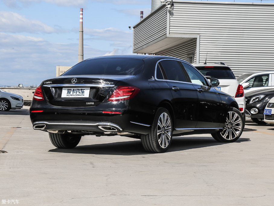 2019��YE�� E 320 L 4MATIC