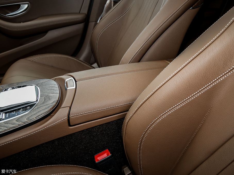 2019YE E 320 L 4MATIC