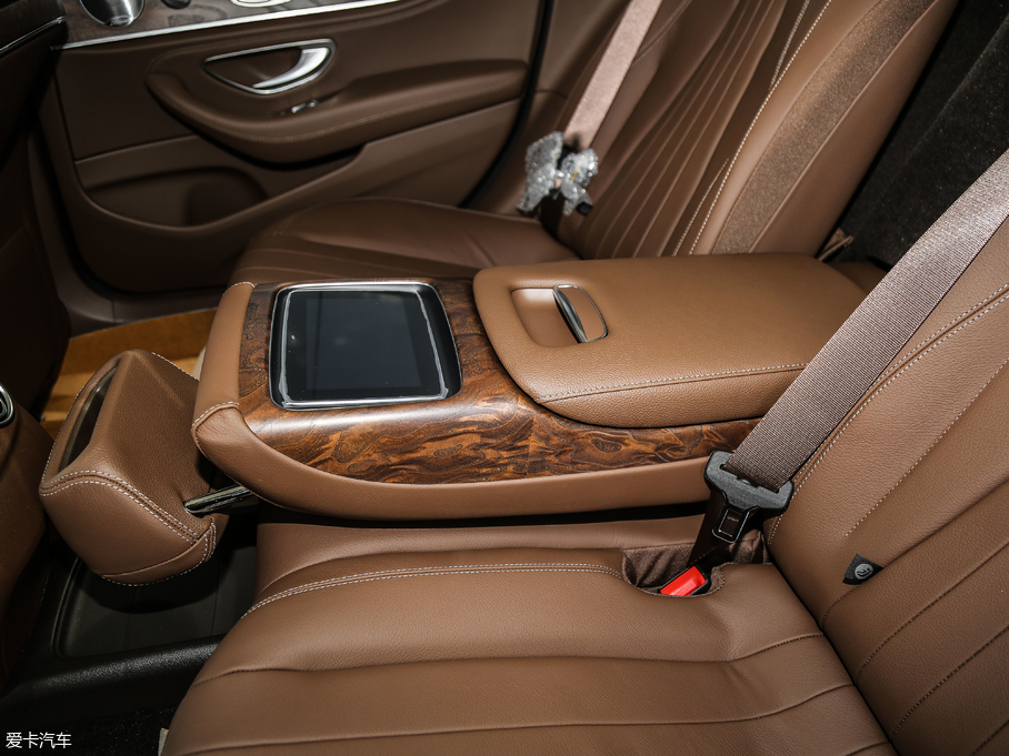 2019YE E 320 L 4MATIC