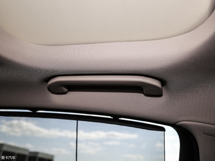 2019YE E 320 L 4MATIC