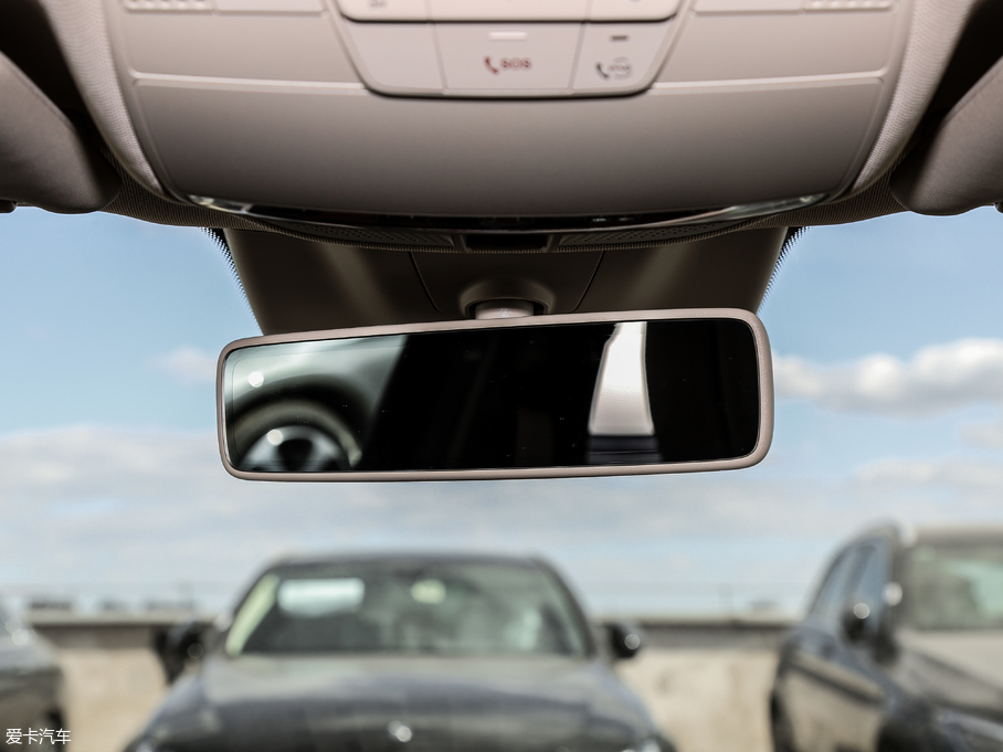 2019YE E 320 L 4MATIC