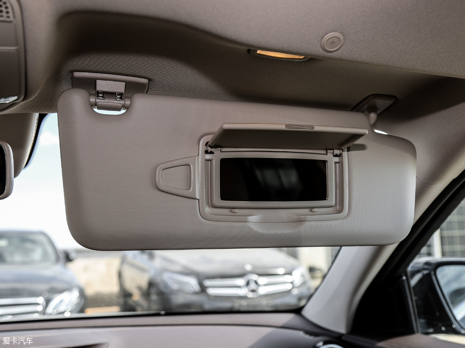 2019YE E 320 L 4MATIC