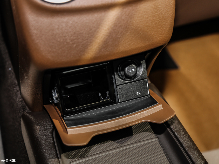 2019YE E 320 L 4MATIC