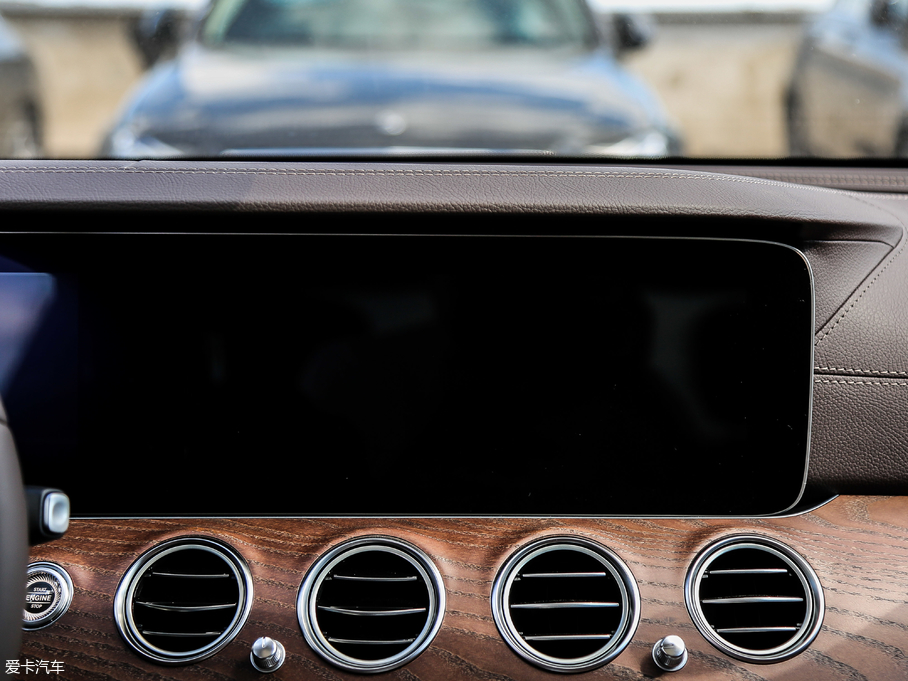 2019YE E 320 L 4MATIC