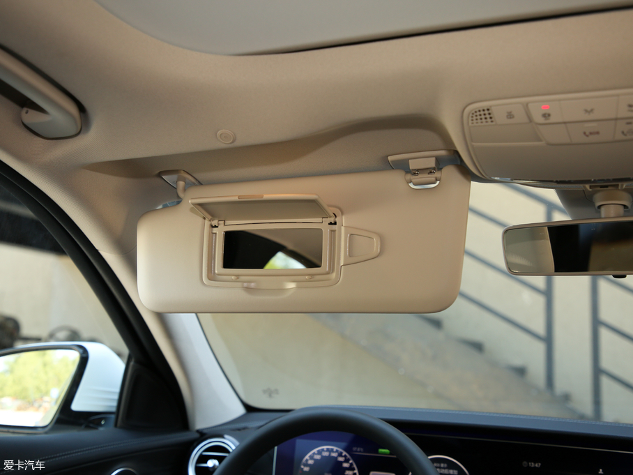 2019YE(j) E 260L \(yn)(dng)