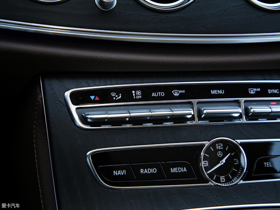 2019YE(j) E 260L \(yn)(dng)