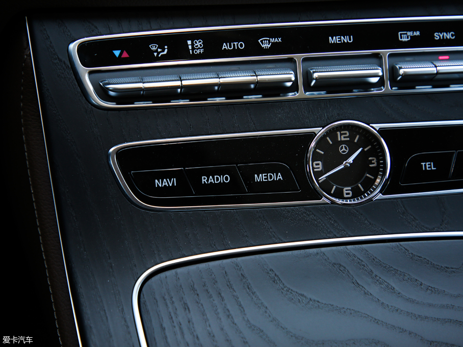 2019YE(j) E 260L \(yn)(dng)