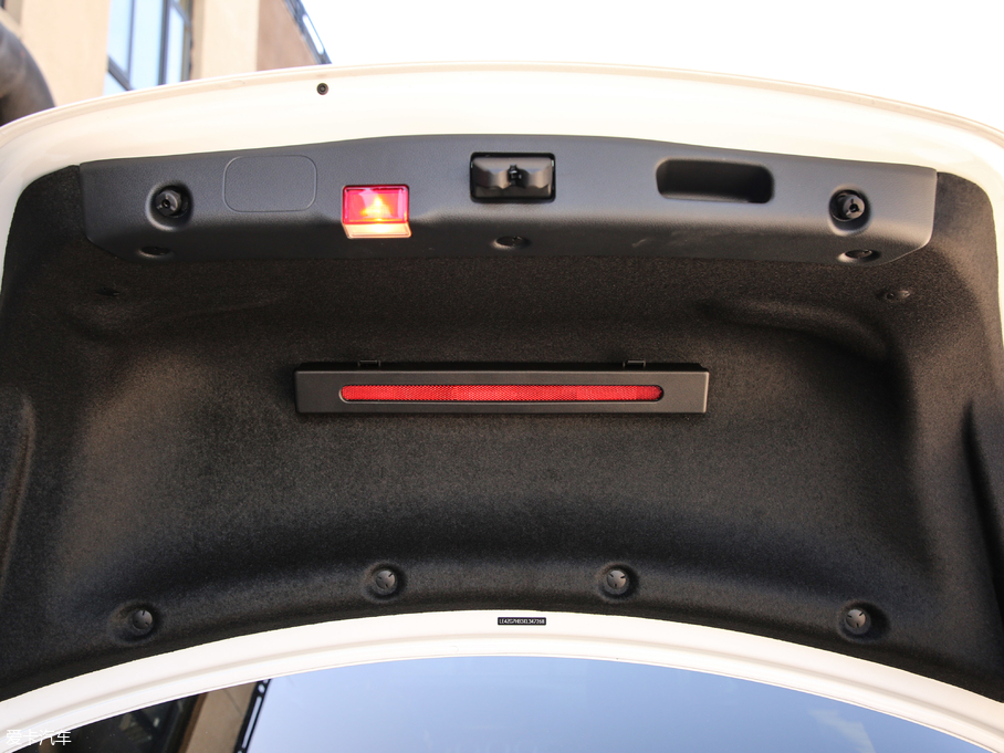 2019YE(j) E 260L \(yn)(dng)